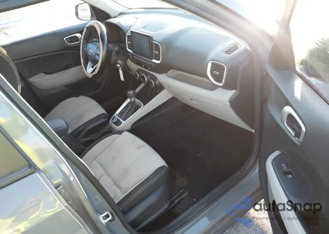 2020 Hyundai Venue Sel from USA, damaged, VIN KMHRC8A38LU020057